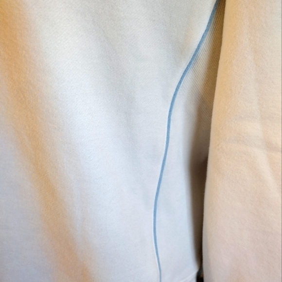 Izod 1/4 Zip Pullover - Picture 4 of 6